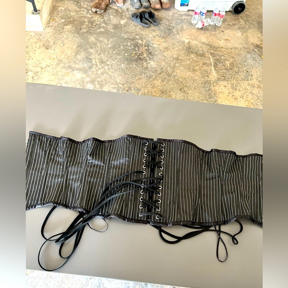 Vintage goth corset - Picture 1 of 8